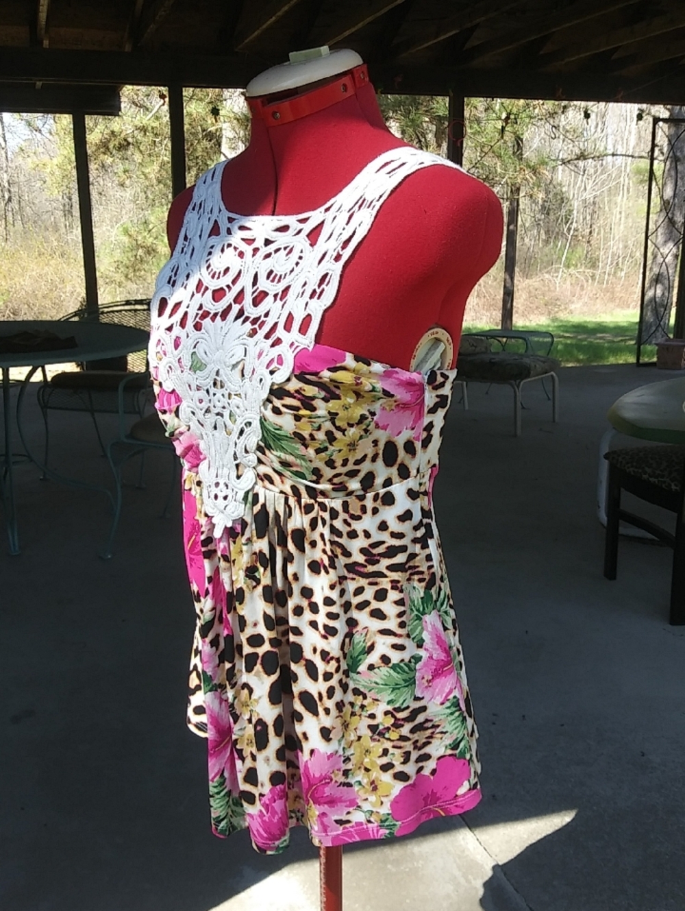 BostonProper Crochet Leopard Floral Top